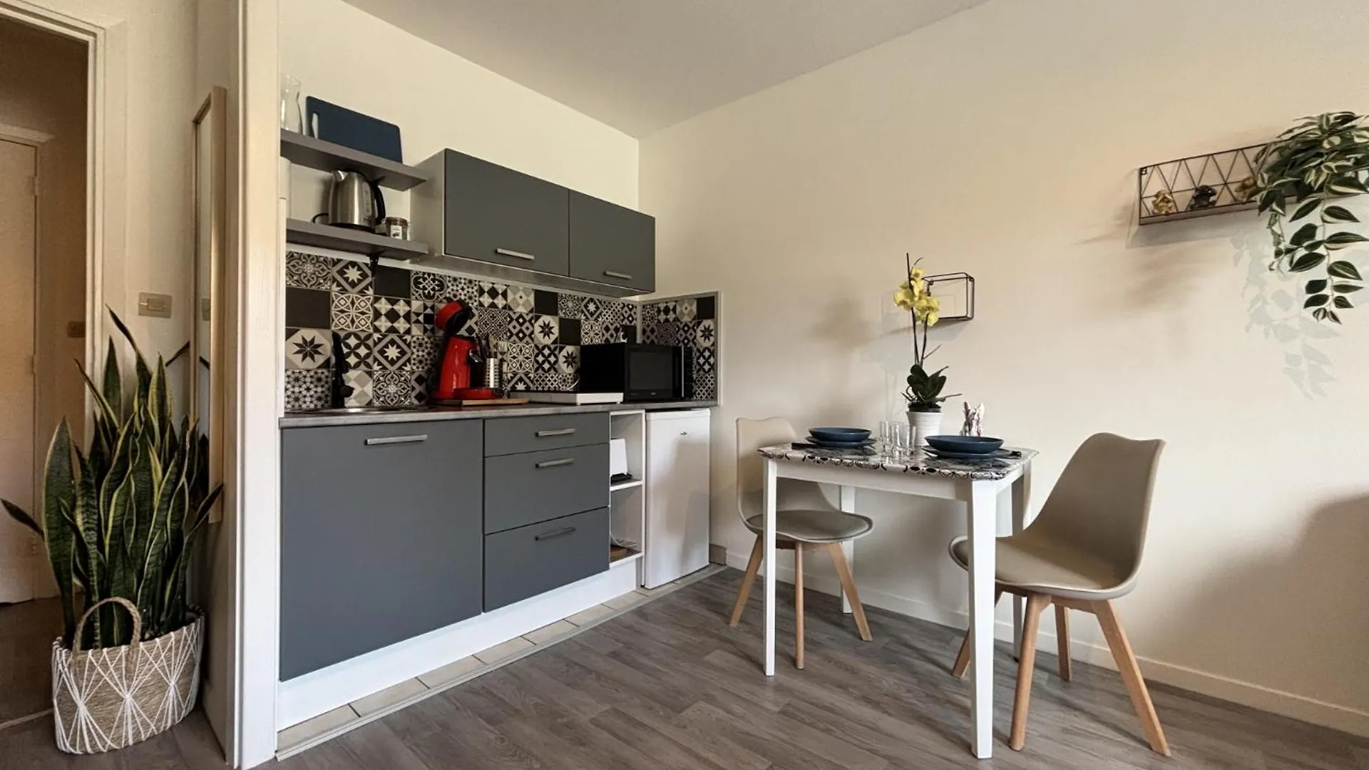 O Repos - Studio - Parking - 1 Lit - 2 Pers Chatel-Guyon 0*,  France