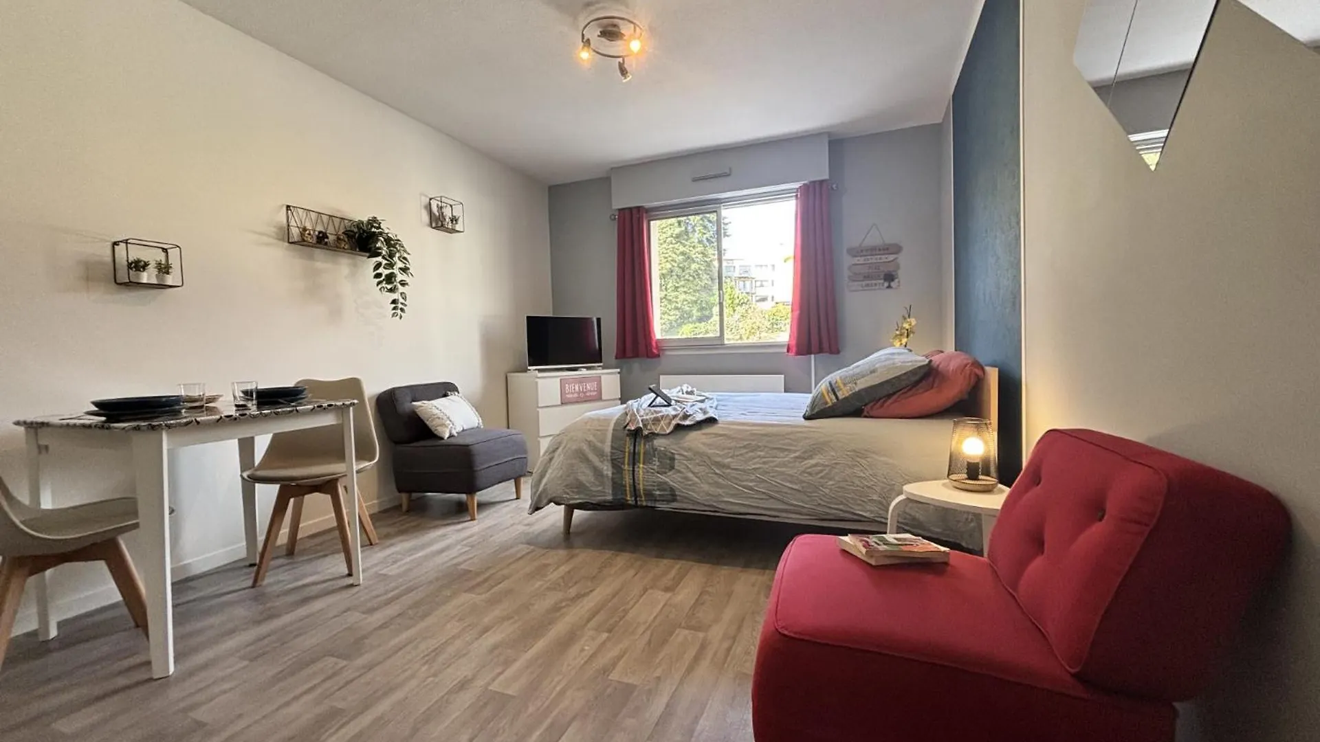 O Repos - Studio - Parking - 1 Lit - 2 Pers Chatel-Guyon France